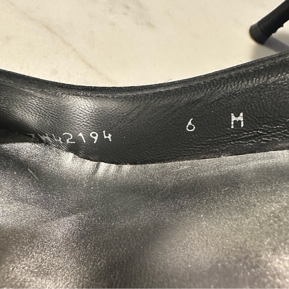 Stuart Weitzman Black Bow Open Toe Slingback Pumps - Picture 13 of 14